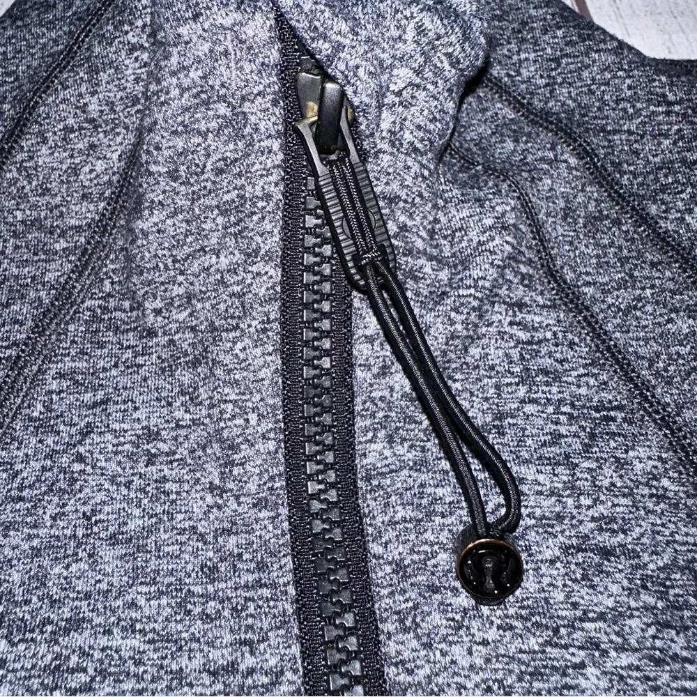 Lululemon Zip and Leggings Set - Picture 8 of 15